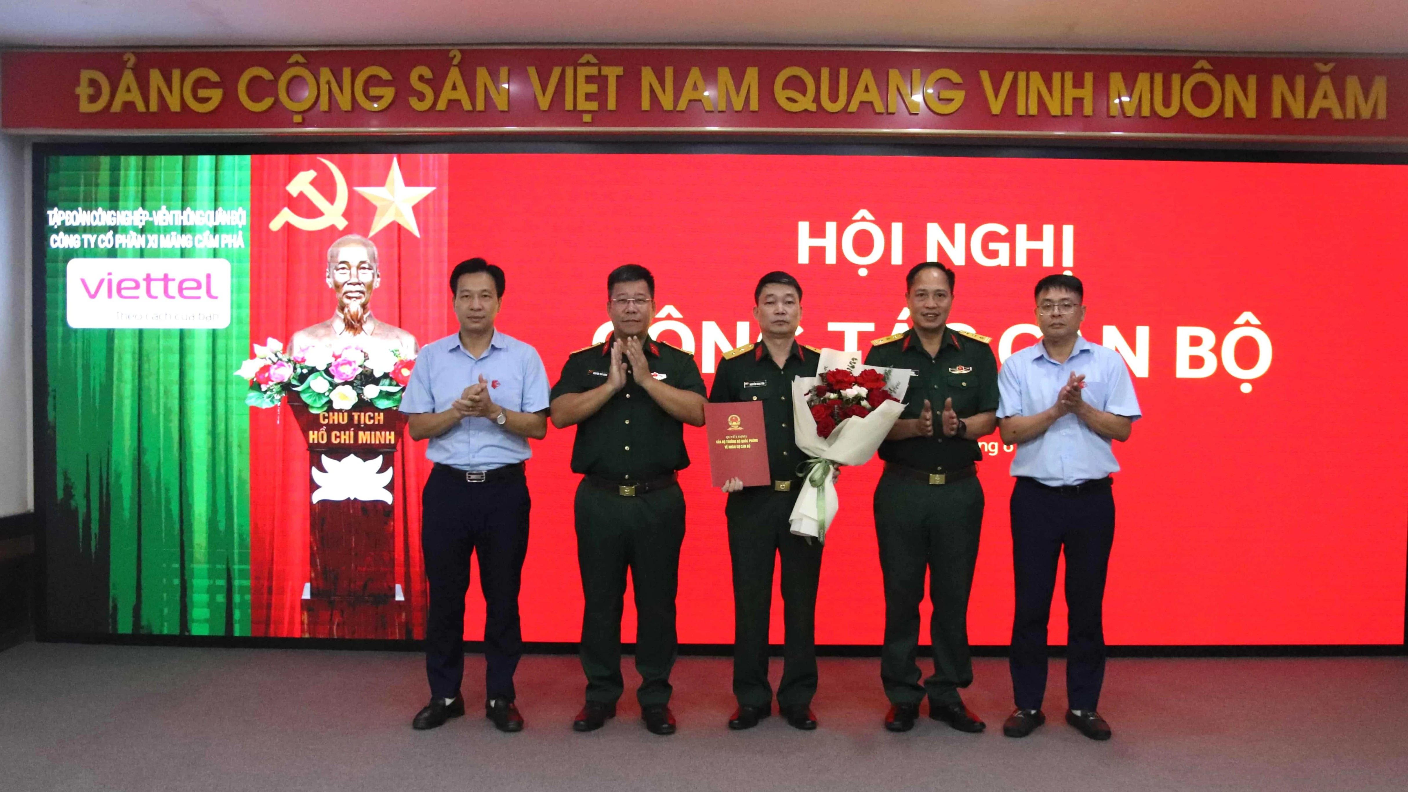 Dấu mốc mới trong hành trình cống hiến: Đồng chí Nguyễn Ngọc Tân được tuyển chọn vào đội ngũ cán bộ Quân đội nhân dân Việt Nam